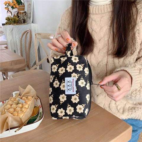 Women Corduroy Plaid Flowers Cosmetic Lipsticks Bag Korean Student Pencil Case Travel Makeup Brushes Bag Neceser Organizer Bags